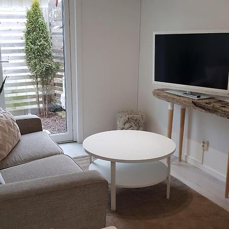 Lgh Lillemor, Naera Havet, Staden Och Naturen Strömstad エクステリア 写真