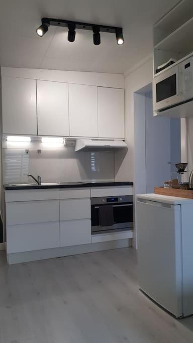 Lgh Lillemor, Naera Havet, Staden Och Naturen Strömstad エクステリア 写真